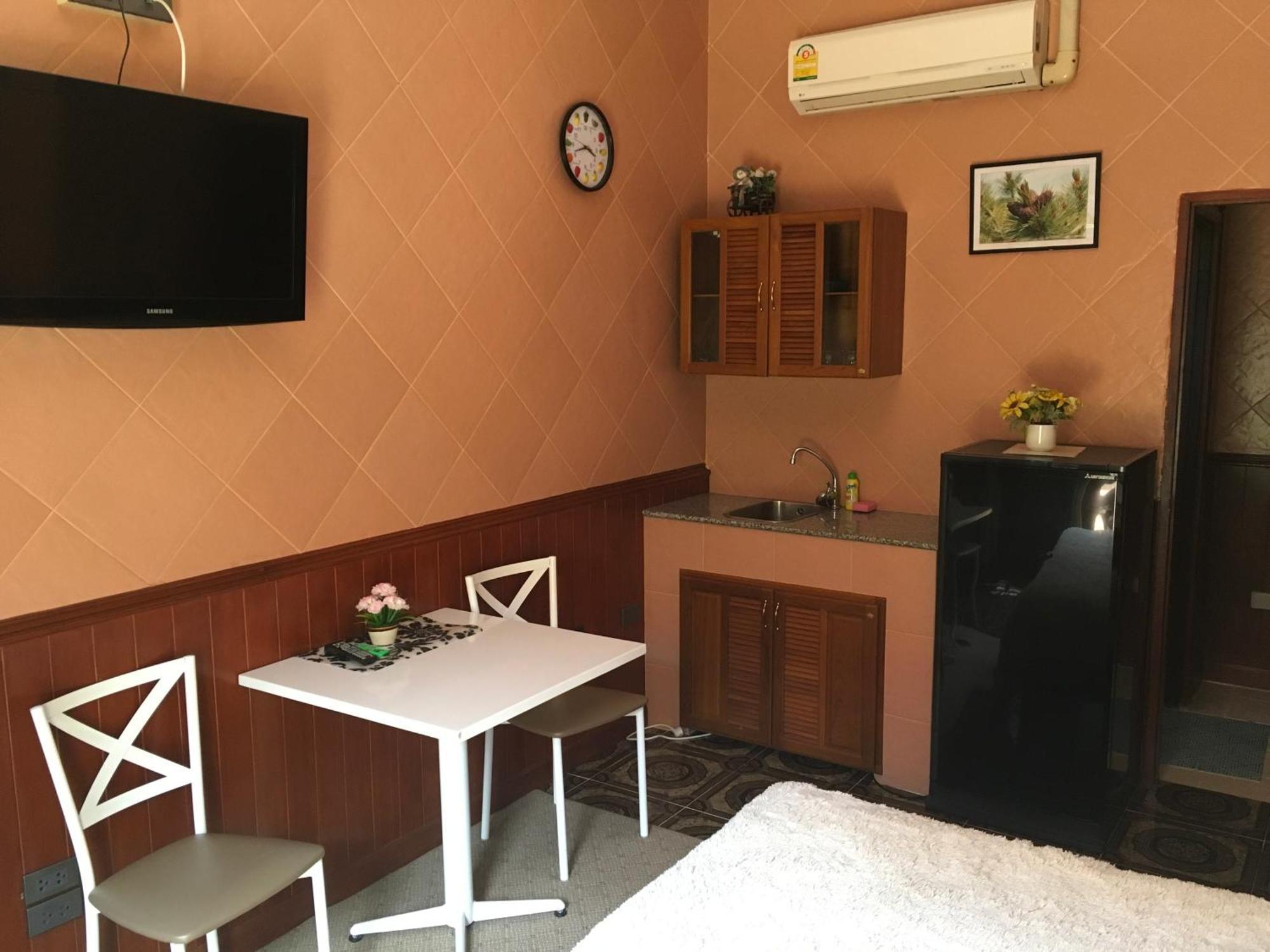 Magadan Residence Pattaya Quarto foto